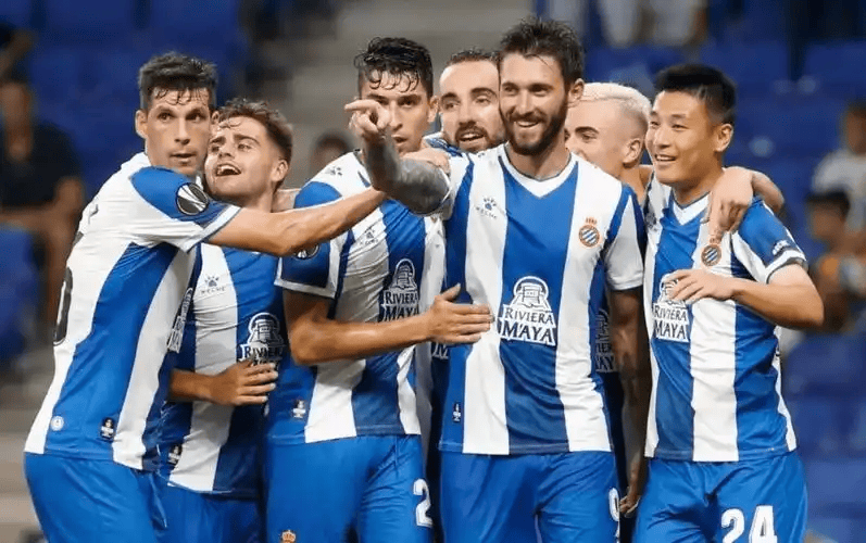 西甲周日027前瞻：皇家社会VS奥萨苏纳 巴斯克德比！冲欧劲旅主场硬刚务实客队